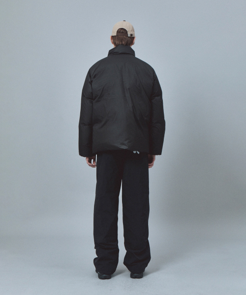 Rest&Recreation(レストアンドレクリエーション)の「RAGLAN DOWN JUMPER - BLACK(ダウンジャケット/コート・メンズ・その他・ONE)」の2枚目の写真
