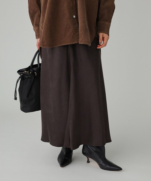 BABYLONE(バビロン)の「キュプラバイヤススカート(スカート・レディース・ネイビー/ブラウン/オフホワイト・38inch/36inch)」の1枚目の写真