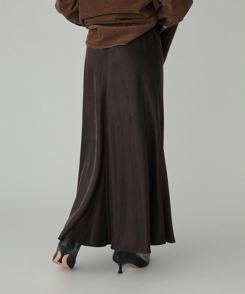 BABYLONE(バビロン)の「キュプラバイヤススカート(スカート・レディース・ネイビー/ブラウン/オフホワイト・38inch/36inch)」の18枚目の写真