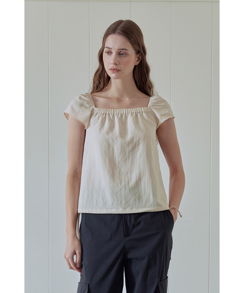 AFTERHOURS(アフターアワーズ)の「RIBBON SHIRRING BLOUSE (ECRU)(シャツ/ブラウス・レディース・その他・FREE)」の2枚目の写真