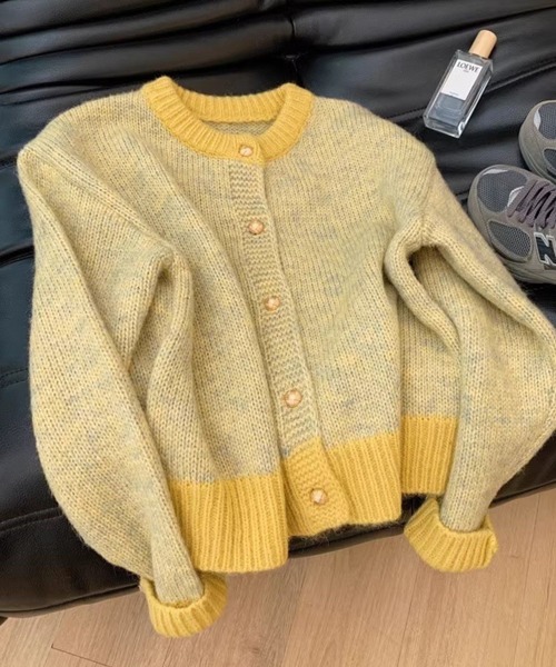 SPIGA(スピーガ)の「配色ニットカーディガン(カーディガン/ボレロ・レディース・ピンク/イエロー/ブルー・FREE)」の3枚目の写真