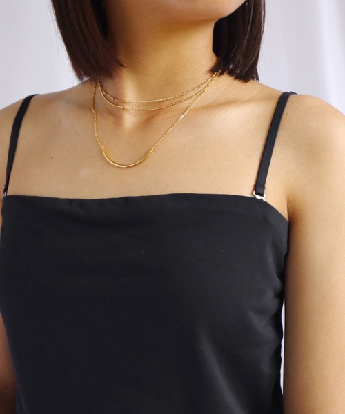 TUWAKRIM（トゥワクリム）の「【TUWAKRIM】3レンチューブネックレス（ネックレス・レディース・ゴールド・MEDIUM）」の4枚目の写真