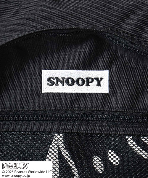 PEANUTS(ピーナッツ)の「PEANUTS SNOOPY(ピーナッツ スヌーピー)キャラクタープリントバックパック/リュックサック(バックパック/リュック・レディース・ブラック×レッド/ブラック×ホワイト/ブラック×ブラック・FREE)」の16枚目の写真