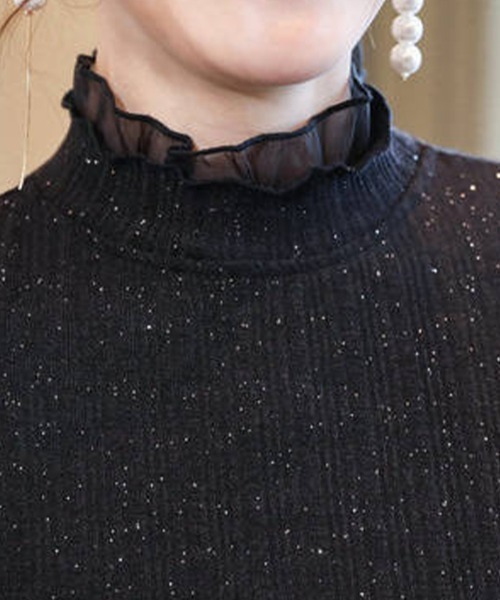 Flugge(フラッジー)の「フリルネックラメトップス(その他トップス・レディース・ブラック・LARGE/MEDIUM)」の8枚目の写真