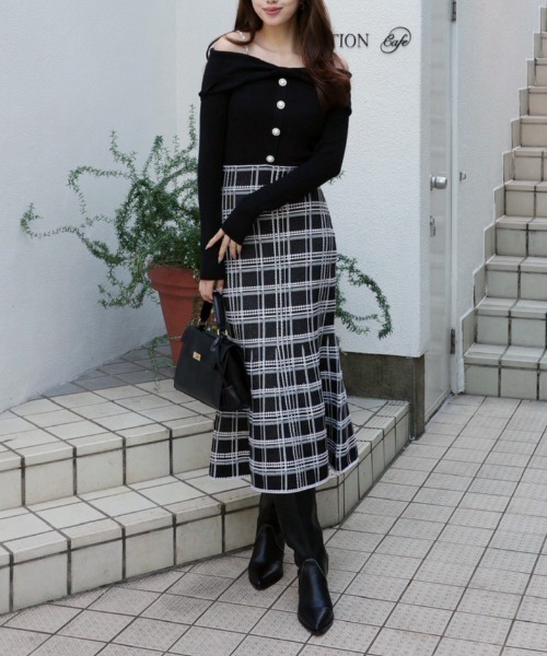 【新品タグ付】rienda リボンデザインツイードニットワンピース セール】リボンデザインツイードニットワンピース 春服（ワンピース