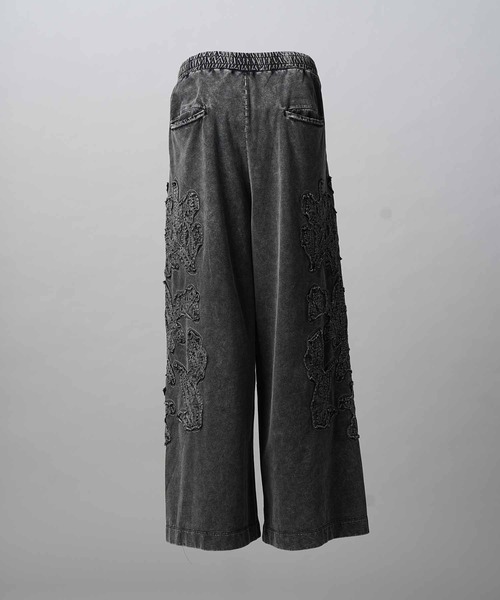 MAISON SPECIAL（メゾンスペシャル）の「《UNISEX》Flower Patchwork Vintage Like Easy Sweat Pants/フラワーパッチワークヴィンテージライクイージースウェットパンツ【MAISON SPECIAL/メゾンスペシャル】■セットアップ対応■（スウェットパンツ・メンズ・ブラック・0/1/2）」の11枚目の写真