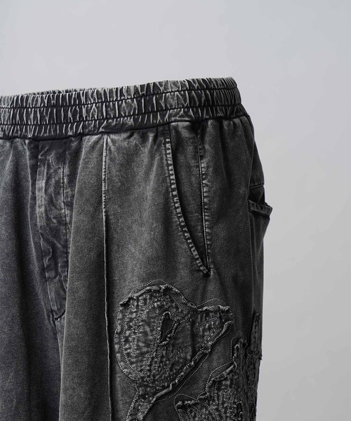 MAISON SPECIAL（メゾンスペシャル）の「《UNISEX》Flower Patchwork Vintage Like Easy Sweat Pants/フラワーパッチワークヴィンテージライクイージースウェットパンツ【MAISON SPECIAL/メゾンスペシャル】■セットアップ対応■（スウェットパンツ・メンズ・ブラック・0/1/2）」の13枚目の写真