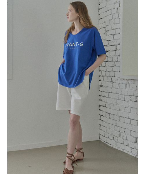 AVANT-G(アバン)の「V-neck Overfit Logo T-shirt - BLUE(Tシャツ/カットソー・レディース・その他・FREE)」の4枚目の写真