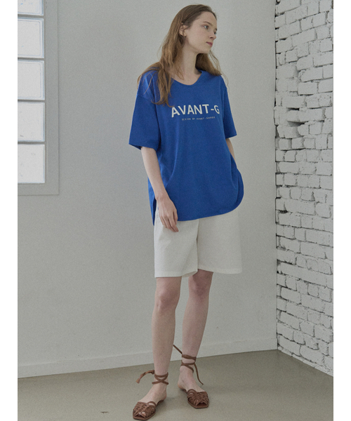 AVANT-G(アバン)の「V-neck Overfit Logo T-shirt - BLUE(Tシャツ/カットソー・レディース・その他・FREE)」の5枚目の写真
