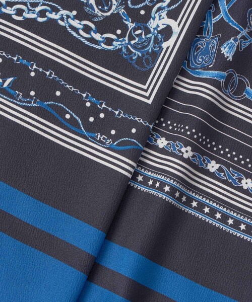 ANAYI（アナイ）の「スカーフプリントボウタイ ワンピース（ワンピース・レディース・オフホワイト/ネイビー/ベージュ・38/36/34）」の12枚目の写真