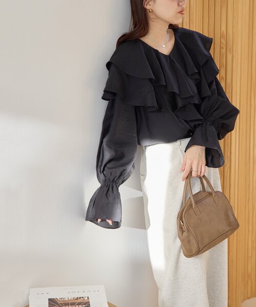 DISCOAT（ディスコート）の「シアーフリルブラウス（シャツ/ブラウス・レディース・ベージュ/ブラック/ホワイト系その他/サックスブルー・FREE）」の21枚目の写真