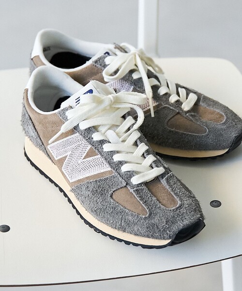 NEW BALANCE(ニューバランス)の「■NB(ニューバランス)471 GRY 【WEB限定サイズあり】(スニーカー・メンズ・グレー・27.5cm/27cm/26.5cm/26cm)」の2枚目の写真