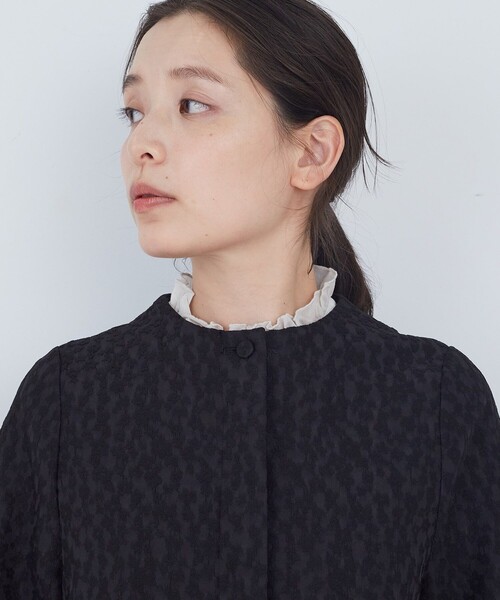 ADIEU TRISTESSE(アデュートリステス)の「リーフカットジャケット(ノーカラージャケット・レディース・ブラック/ブラック系その他/ネイビー・38/40)」の8枚目の写真