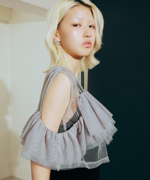 darial(ダリアル)の「【darial】drop bijou frill top / ドロップビジューフリルトップ(その他トップス・レディース・ブラック/ブルーグレー/アッシュ・フリー)」の6枚目の写真