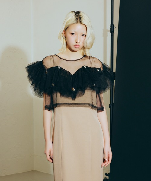 darial(ダリアル)の「【darial】drop bijou frill top / ドロップビジューフリルトップ(その他トップス・レディース・ブラック/ブルーグレー/アッシュ・フリー)」の14枚目の写真