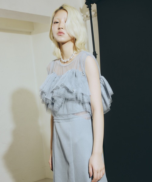 darial（ダリアル）の「【darial 10周年記念セール】【darial】一枚で、華やぎをプラス / drop bijou frill top / ドロップビジューフリルトップ 入園式 入学式 卒園式 卒業式 お呼ばれ 結婚式 二次会 成人式 同窓会 セレモニードレス パーティ オケージョン（その他トップス・レディース・ブラック/ブルーグレー/アッシュ・フリー）」の21枚目の写真