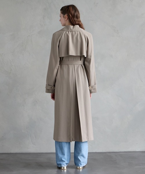 AIMER（エメ）の「アンブレラヨークバックタックラップロングコート（その他アウター・レディース・モカ/グレイッシュベージュ・MEDIUM）」の7枚目の写真