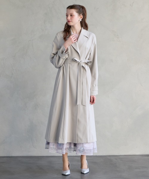 AIMER（エメ）の「アンブレラヨークバックタックラップロングコート（その他アウター・レディース・モカ/グレイッシュベージュ・MEDIUM）」の21枚目の写真