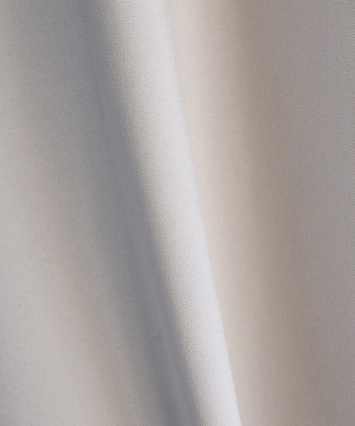 AIMER（エメ）の「アンブレラヨークバックタックラップロングコート（その他アウター・レディース・モカ/グレイッシュベージュ・MEDIUM）」の9枚目の写真