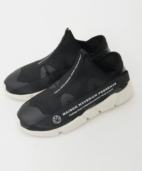 Tiara(ティアラ)の「【MAISON MAVERICK PRESENTS】DAD Slip-ons Knit Sneakers(スニーカー・レディース・ホワイト/ブラック・22.5/23/23.5)」の2枚目の写真