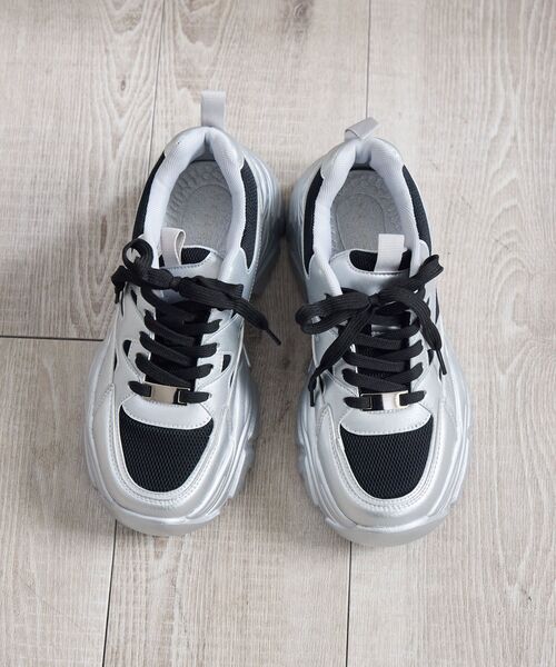 RETRO GIRL（レトロガール）の「ダッドスニーカー（その他シューズ・レディース・オフホワイト/シルバー/ブラック・MEDIUM/LARGE）」の13枚目の写真