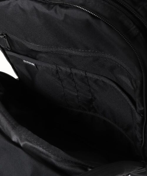 DAKINE（ダカイン）の「DAKINE CAMPUS BACKPACK 25L バックパック/リュック 【2026年春夏モデル】（バックパック/リュック・メンズ・ブラック・FREE）」の5枚目の写真