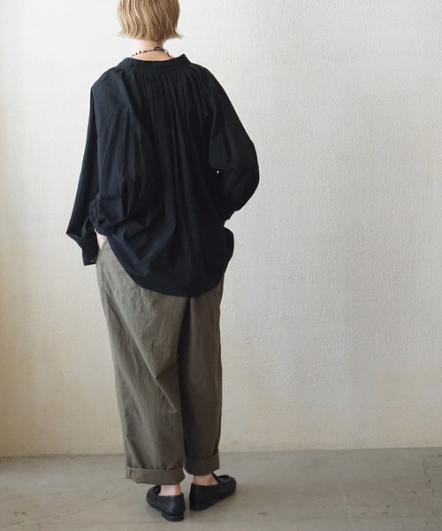 JOURNAL STANDARD LUXE（ジャーナルスタンダード　ラックス）の「ローンギャザーブラウス（シャツ/ブラウス・レディース・ホワイト/ブラック・FREE）」の5枚目の写真