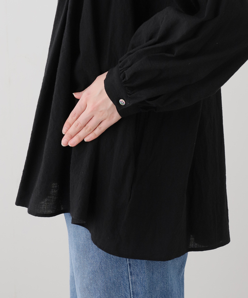 JOURNAL STANDARD LUXE（ジャーナルスタンダード　ラックス）の「ローンギャザーブラウス（シャツ/ブラウス・レディース・ホワイト/ブラック・FREE）」の13枚目の写真