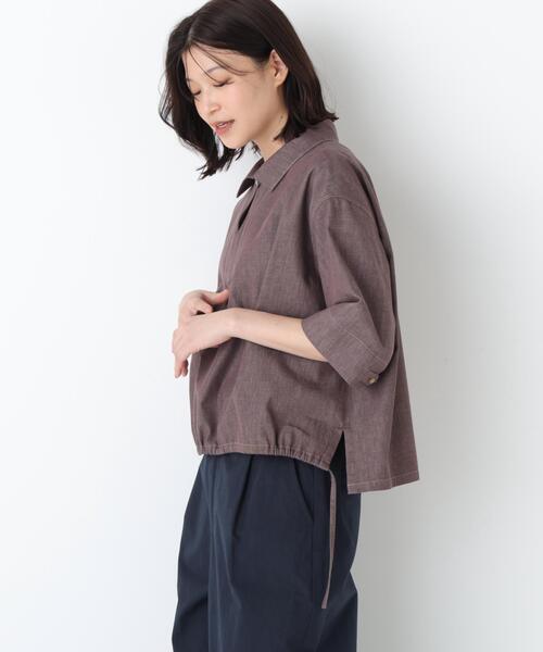 human woman(ヒューマンウーマン)の「◆【定番/ウォッシャブル】ライトオンスデニムスキッパーブラウス(シャツ/ブラウス・レディース・ネイビー/ブラウン・MEDIUM)」の21枚目の写真