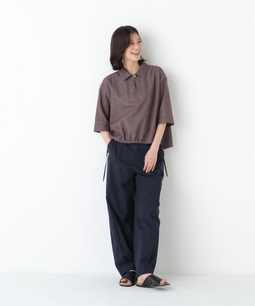 human woman(ヒューマンウーマン)の「◆【定番/ウォッシャブル】ライトオンスデニムスキッパーブラウス(シャツ/ブラウス・レディース・ネイビー/ブラウン・MEDIUM)」の22枚目の写真