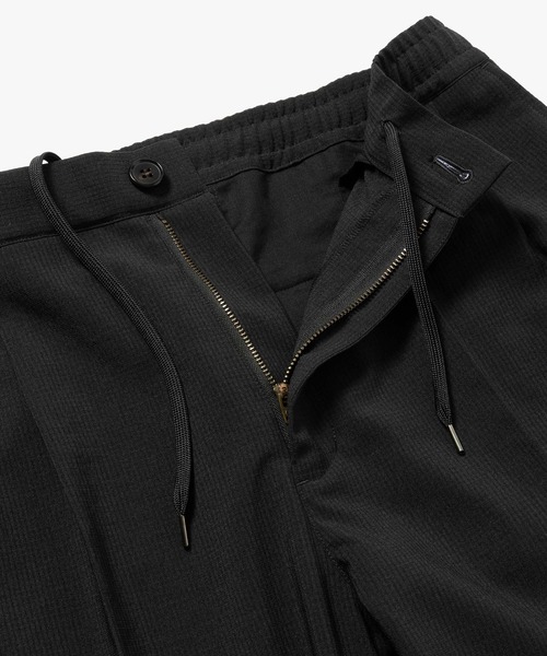 MR.OLIVE(ミスターオリーブ)の「QUICK DRY MATERIAL / 2TACK STRAIGHT EASY PANTS / M262109(スラックス・メンズ・ブラック/カーキ・SMALL/MEDIUM/LARGE)」の9枚目の写真