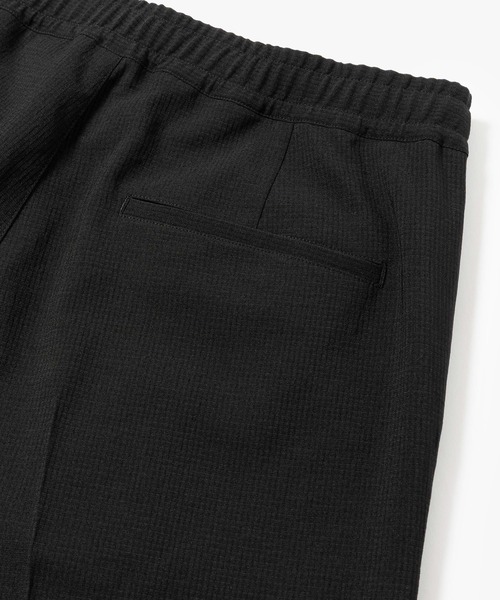 MR.OLIVE(ミスターオリーブ)の「QUICK DRY MATERIAL / 2TACK STRAIGHT EASY PANTS / M262109(スラックス・メンズ・ブラック/カーキ・SMALL/MEDIUM/LARGE)」の11枚目の写真