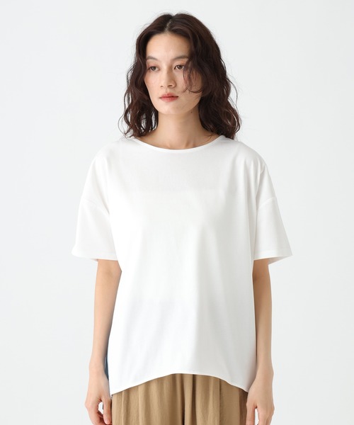 Elura（エルーラ）の「≪UVカット・接触冷感≫クルーネックバックシャツT/670084（Tシャツ/カットソー・レディース・ブラック/ホワイト×ホワイト/ホワイト×ブルー/ダークブラウン・FREE）」の22枚目の写真