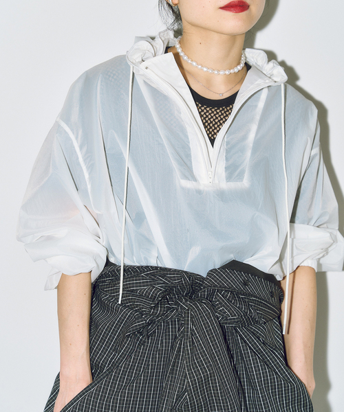 CITYSHOP(シティーショップ)の「SHEER NYLON ANORAK:シャツ(シャツ/ブラウス・レディース・ホワイト・FREE)」の7枚目の写真