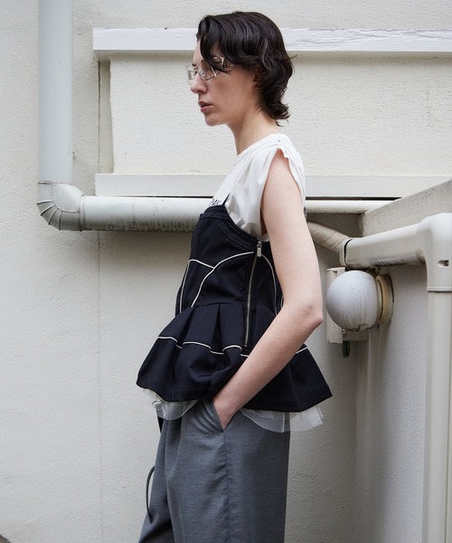 MAISON SPECIAL(メゾンスペシャル)の「Piping Peplum Tunic/パイピングペプラムチュニック(シャツ/ブラウス・レディース・ベージュ/ブラック・FREE)」の5枚目の写真