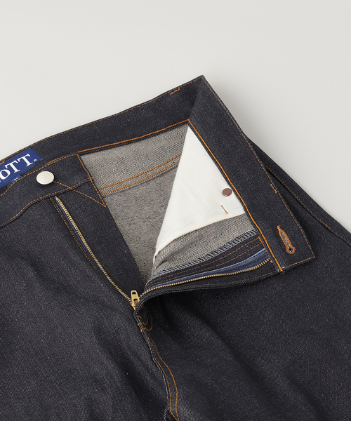 WISM(ウィズム)の「BoTT / ボット Loose-Fit Rigid Selvedge Jean(デニムパンツ・メンズ・ネイビー・32/30)」の3枚目の写真