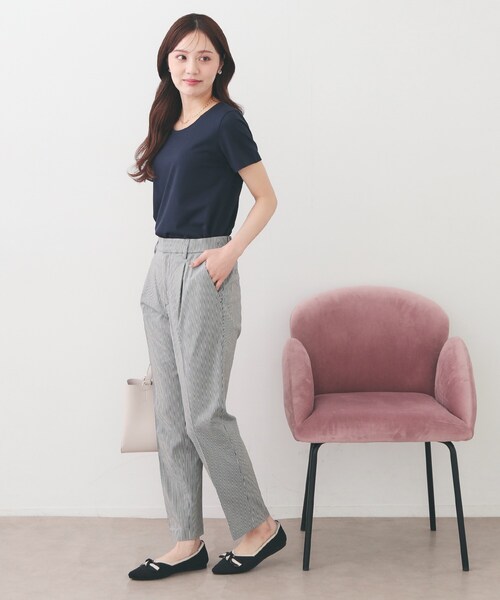 index（インデックス）の「【UVケア/接触冷感/吸水速乾】薄手なのに透けにくい！ベーシックTシャツ《洗濯機OK/S～3L/6col》（Tシャツ/カットソー・レディース・ホワイト系5/ナチュラル/オフホワイト/サックスブルー系7/ネイビー系5/ブラック・40/44/42/38/36）」の17枚目の写真