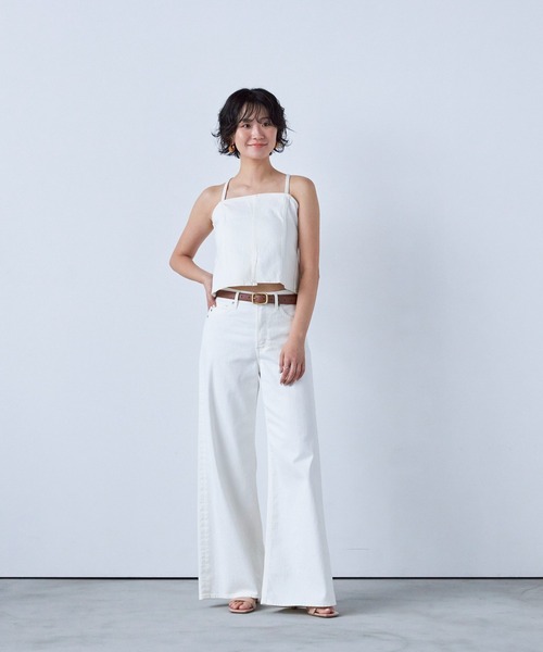 YANUK(ヤヌーク)の「Really Light ワイドフレア"LYDIA"(デニムパンツ・レディース・ホワイト・21inch/22inch/23inch/24inch/25inch/26inch/27inch)」の2枚目の写真
