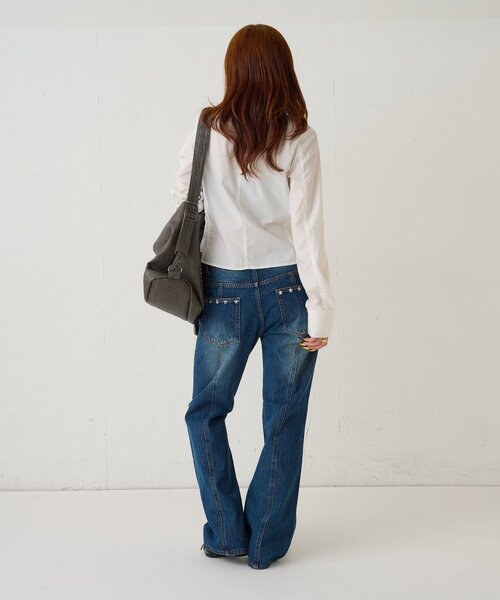 WHO'S WHO gallery(フーズフーギャラリー)の「スタースタッズフレアデニム(デニムパンツ・レディース・ネイビー/サックスブルー/ブラック/ブラウン・SMALL/MEDIUM)」の5枚目の写真