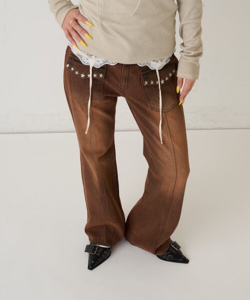 WHO'S WHO gallery(フーズフーギャラリー)の「スタースタッズフレアデニム(デニムパンツ・レディース・ネイビー/サックスブルー/ブラック/ブラウン・SMALL/MEDIUM)」の7枚目の写真