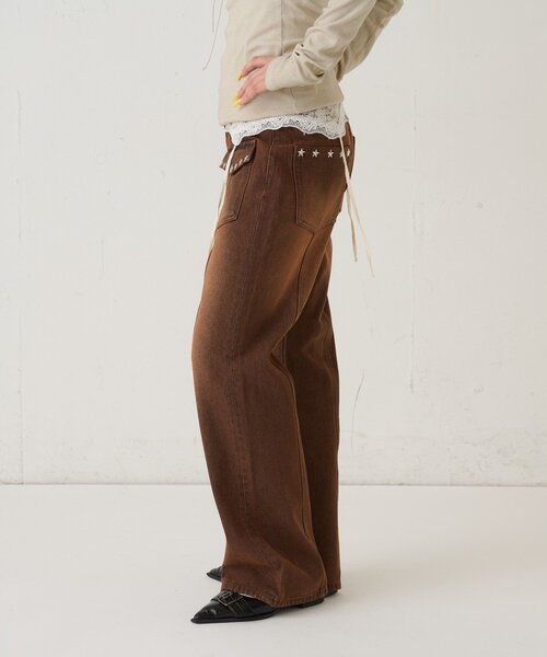 WHO'S WHO gallery(フーズフーギャラリー)の「スタースタッズフレアデニム(デニムパンツ・レディース・ネイビー/サックスブルー/ブラック/ブラウン・SMALL/MEDIUM)」の11枚目の写真