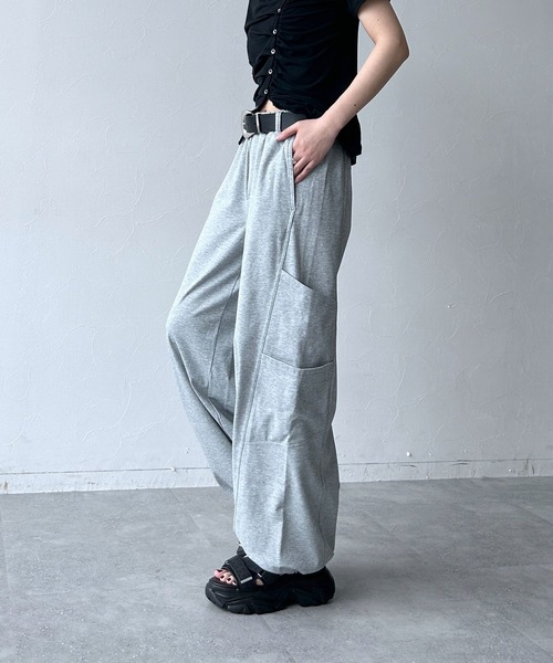 PAGEBOY(ページボーイ)の「【接触冷感/2WAY仕様】フェードスウェットパンツ(スウェットパンツ・レディース・ブラック系その他/グレー/ブルー/ブラック・FREE)」の22枚目の写真