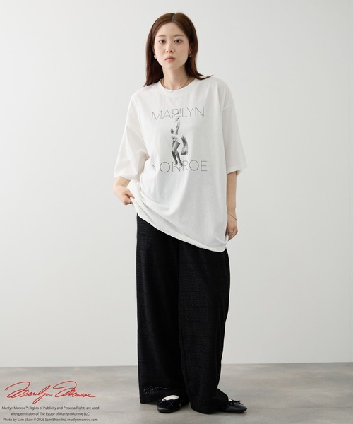 Mac-House(マックハウス)の「マリリン・モンロー モノクロ実写フォトプリント ルーズ半袖Tシャツ 通気性・吸汗性(Tシャツ/カットソー・メンズ・オフホワイト/ブラック・L/M)」の15枚目の写真