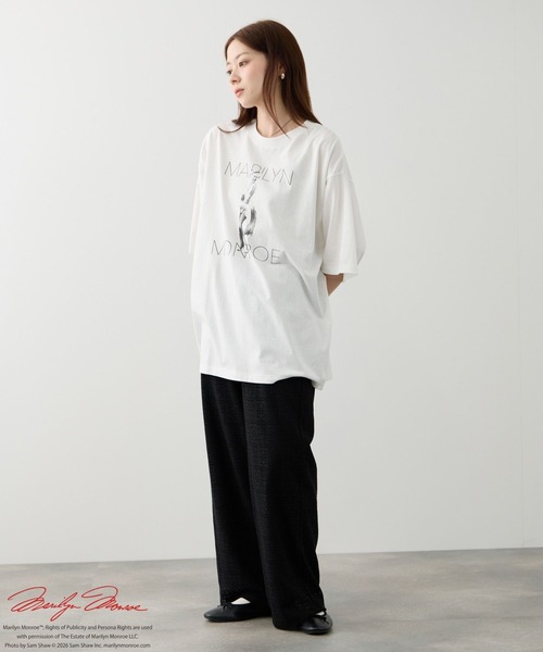 Mac-House(マックハウス)の「マリリン・モンロー モノクロ実写フォトプリント ルーズ半袖Tシャツ 通気性・吸汗性(Tシャツ/カットソー・メンズ・オフホワイト/ブラック・L/M)」の14枚目の写真