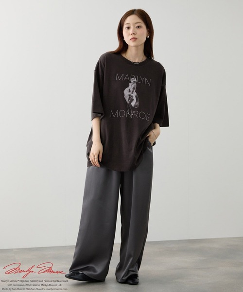 Mac-House(マックハウス)の「マリリン・モンロー モノクロ実写フォトプリント ルーズ半袖Tシャツ 通気性・吸汗性(Tシャツ/カットソー・メンズ・オフホワイト/ブラック・L/M)」の12枚目の写真