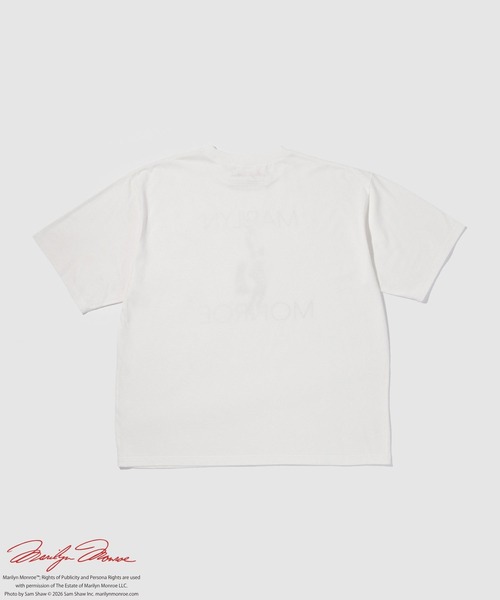 Mac-House(マックハウス)の「マリリン・モンロー モノクロ実写フォトプリント ルーズ半袖Tシャツ 通気性・吸汗性(Tシャツ/カットソー・メンズ・オフホワイト/ブラック・L/M)」の8枚目の写真