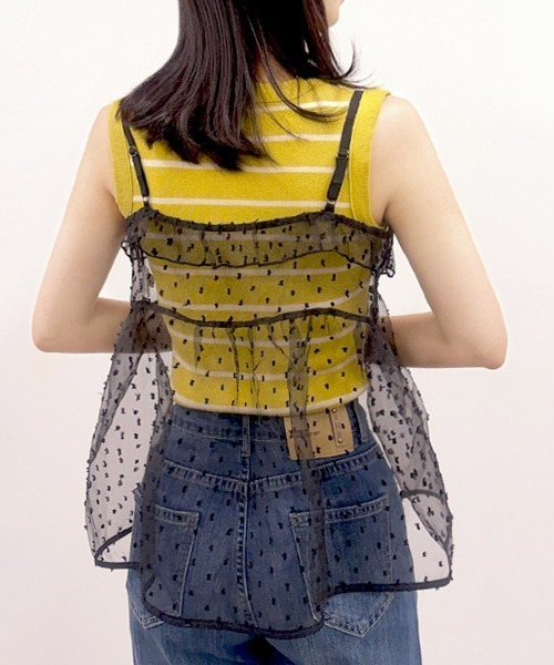 CLOTHY(クロシィ)の「【甘さ×抜け感のバランス最強】ドット柄シアーチュールキャミ(キャミソール・レディース・ブラック/アイボリー・FREE)」の6枚目の写真