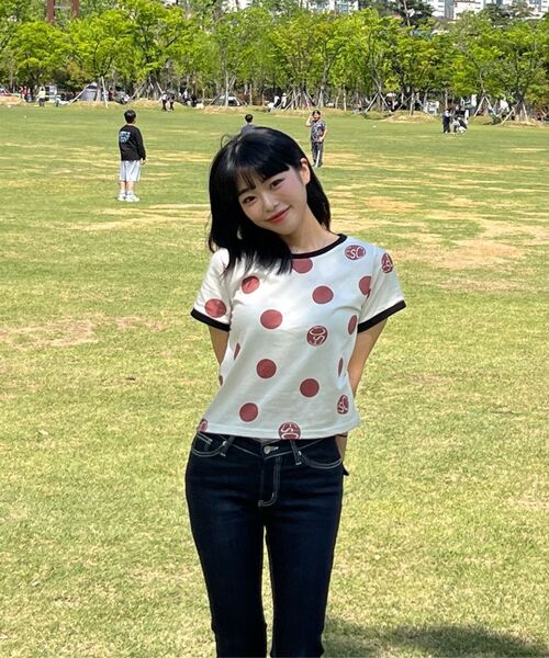 ESCAPEFROM（エスケープフロム）の「ビッグロゴドットフルプリントリンガー半袖Tシャツ [3色]（Tシャツ/カットソー・レディース・アイボリー/ミックスグレー/レッド・MEDIUM）」の13枚目の写真