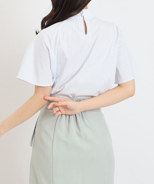 ASTORIA ODIER(アストリアオディール)の「金具リングループボウタイブラウス(半袖/オフィス)(ビジネスシャツ・レディース・ホワイト×ブルー/ホワイト/ホワイト系その他/ネイビー/ブルー/ミント・MEDIUM/LARGE)」の13枚目の写真