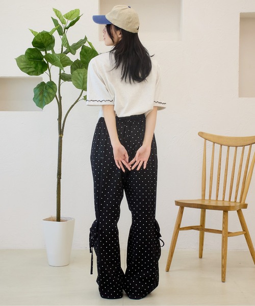 kutir(クティール)の「リボンメローロゴTシャツ(Tシャツ/カットソー・レディース・オフホワイト/ブルー/オートミール・FREE)」の19枚目の写真